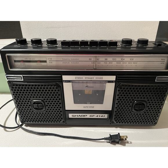 Vintage Sharp GF-4141 Boombox Radio Cassette Player Works! - Picture 3 of 11